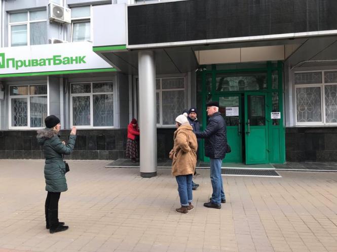 “Без масок не заходити”: як працюють заклади Хмельницького в умовах карантину, фото №4 на сайті vsim.ua