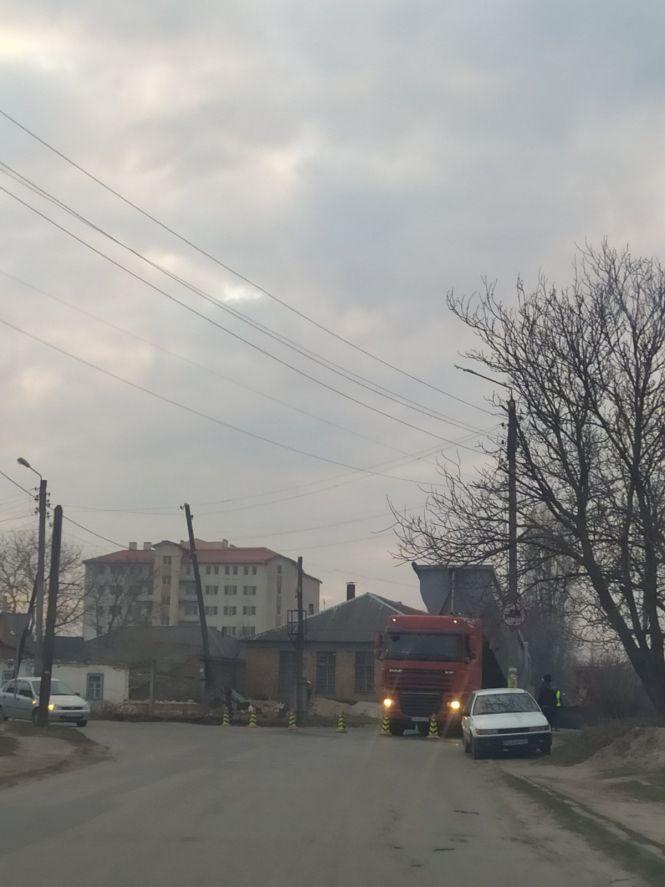 Новини Козятина - фото з Фото дня: як ремонтують вулицю Незалежності