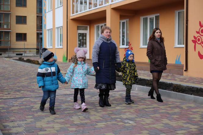 Новини Вінниці - фото з Зміна площі Гагаріна та черги Картсервісу. Як будуть вирішувати поточні проблеми міста Зміна площі Гагаріна та черги Картсервісу. Як будуть вирішувати поточні проблеми міста, фото №2 на сайті 20minut.ua