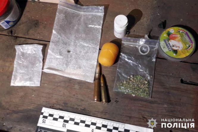Хмельницькі полісмени викрили міжрегіональну банду наркоторговців (ФОТО), фото №3 на сайті vsim.ua