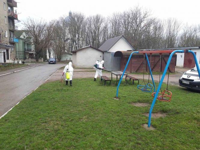Новини Тернополя - фото з Отець, у якого виявили коронавірус, - у лікарні. Сім'я і майже 300 чоловік у Заліщиках - на самоізоляції