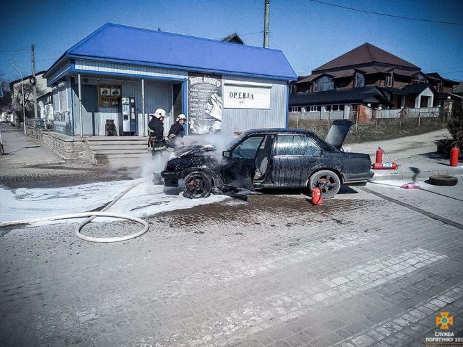 Новини Тернополя - фото з У Бучачі згоріли два авто і ще одне - у Теребовлі У Бучачі згоріли два авто і ще одне - у Теребовлі, фото №5 на сайті 20minut.ua