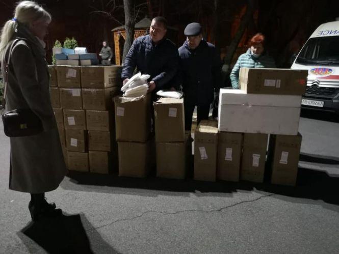 Новини Вінниці - фото з На Вінниччину привезли партію респіраторів та експрес-тестів
