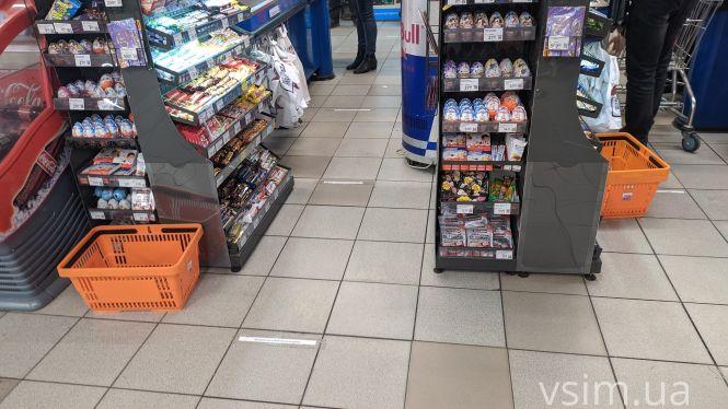 Новини Хмельницького - фото з “Без рукавичок пощупала кожен банан”: реалії хмельницьких супермаркетів у карантин “Без рукавичок пощупала кожен банан”: реалії хмельницьких супермаркетів у карантин, фото №3 на сайті vsim.ua