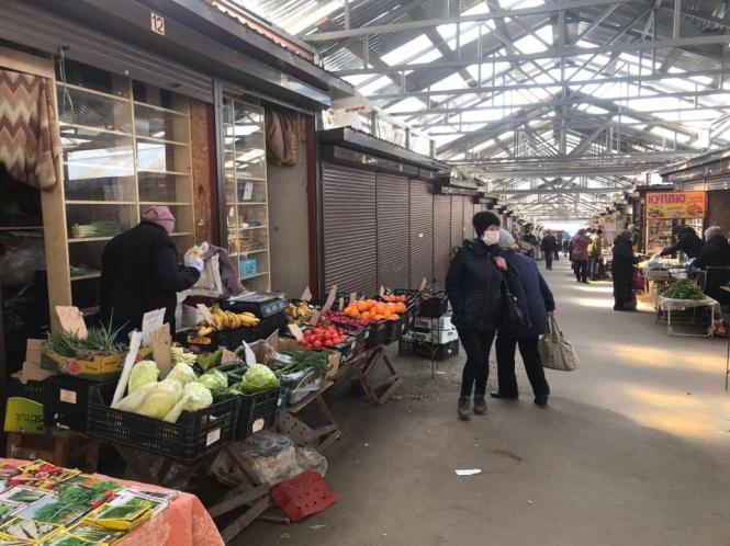 “Відійдіть від мене”: як працює ринок “Ранковий” в умовах карантину, фото №6 на сайті vsim.ua