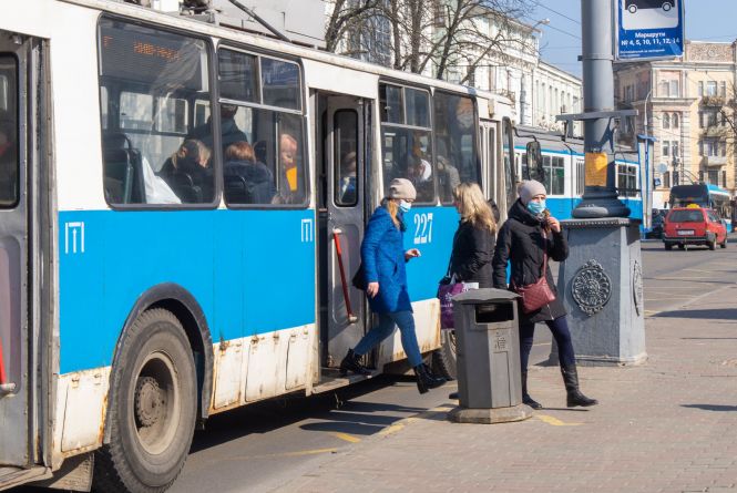Новини Вінниці - фото з Важливе за вчора. Найцікавіші новини 27 березня, які ви могли пропустити Транспорт Вінниці почне возити тільки працівників визначених підприємств (ОНОВЛЕНО)
