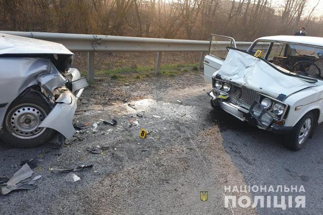 Новини Тернополя - фото з ДТП на Тернопільщині: загинув 75-річний пасажир (ФОТО) ДТП на Тернопільщині: загинув 75-річний пасажир (ФОТО), фото №1 на сайті 20minut.ua