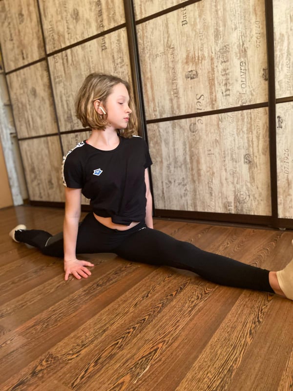 Новини Тернополя - фото з Плавання онлайн, бокс у Viber: як учні спортивної школи тренуються на карантині Плавання онлайн, бокс у Viber: як учні спортивної школи тренуються на карантині, фото №1 на сайті 20minut.ua