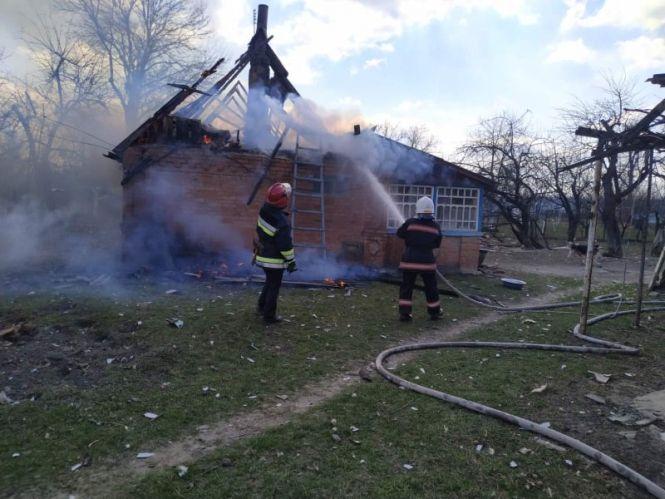 У Сестринівці горіла хата, фото №1 на сайті 20minut.ua