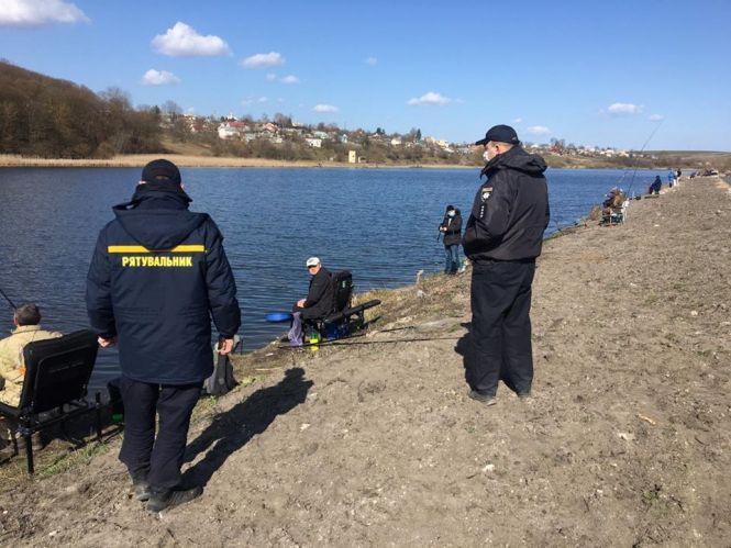Новини Тернополя - фото з Пробіжки в парку, пікнік за містом та маски: за що можна отримати штраф на карантині Пробіжки в парку, пікнік за містом та маски: за що можна отримати штраф на карантині, фото №2 на сайті 20minut.ua