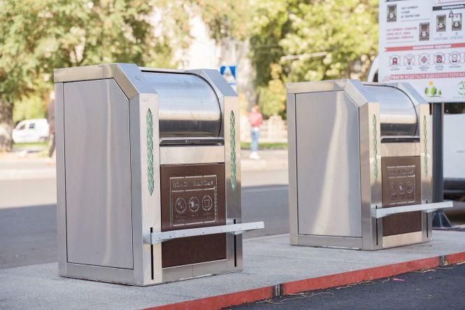 Новини Вінниці - фото з На Слов'янці будують підземний смітник за 1,2 мільйона гривень На Слов'янці будують підземний смітник за 1,2 мільйона гривень, фото №2 на сайті 20minut.ua