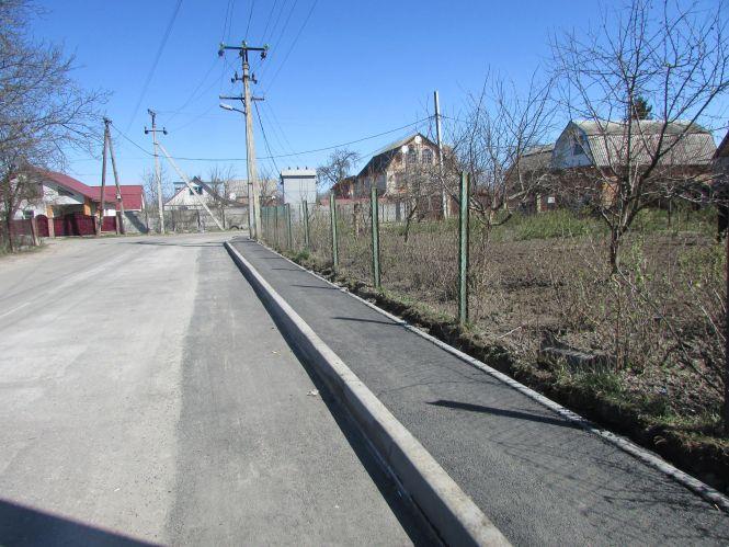 Зробили тротуар поруч з трансформатором, фото №1 на сайті 20minut.ua