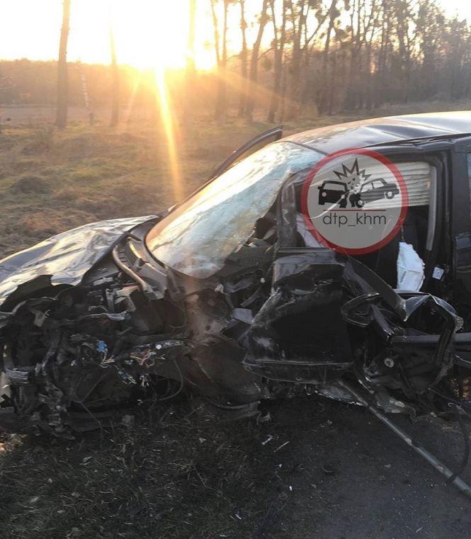 Новини Хмельницького - фото з Поблизу Летичева сталася потрійна ДТП: є постраждалі (ФОТО, ОНОВЛЕНО) Поблизу Летичева сталася потрійна ДТП: є постраждалі (ФОТО, ОНОВЛЕНО), фото №8 на сайті vsim.ua