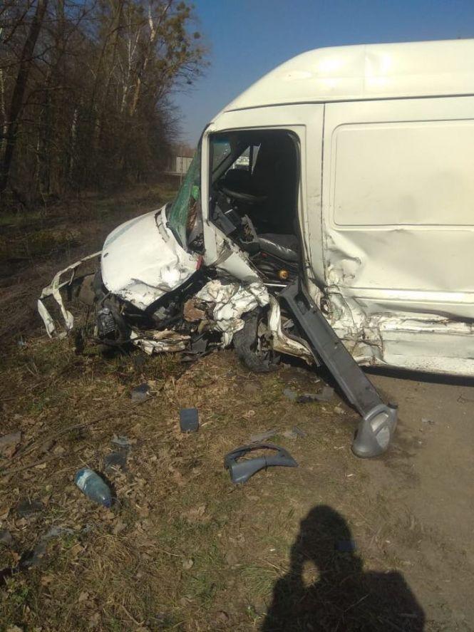 Новини Хмельницького - фото з Поблизу Летичева сталася потрійна ДТП: є постраждалі (ФОТО, ОНОВЛЕНО) Поблизу Летичева сталася потрійна ДТП: є постраждалі (ФОТО, ОНОВЛЕНО), фото №3 на сайті vsim.ua