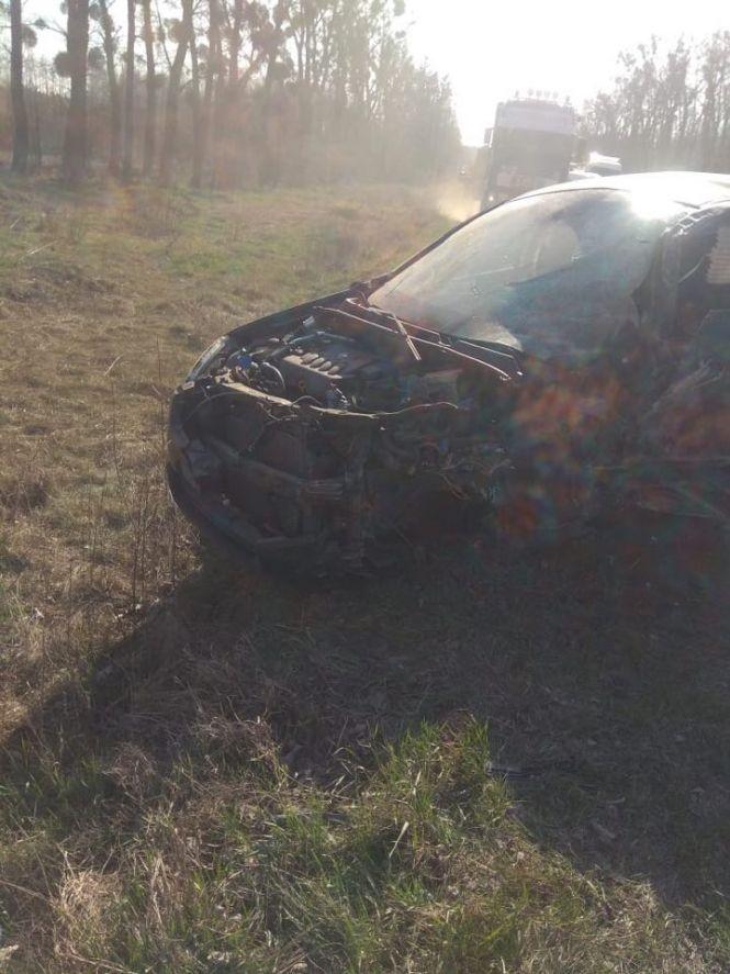 Новини Хмельницького - фото з Поблизу Летичева сталася потрійна ДТП: є постраждалі (ФОТО, ОНОВЛЕНО) Поблизу Летичева сталася потрійна ДТП: є постраждалі (ФОТО, ОНОВЛЕНО), фото №2 на сайті vsim.ua