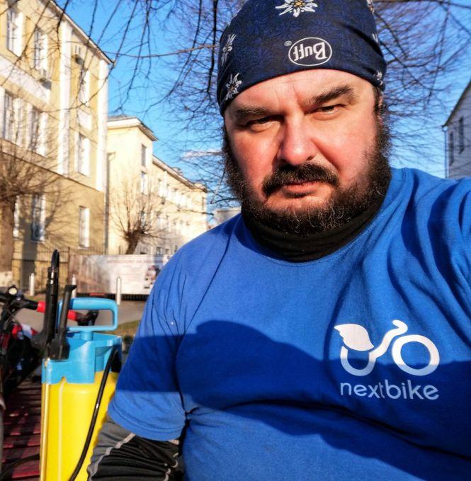 «В кишені дезінфектор, а на багажнику обприскувач»: як карантин вплинув на життя велоактивіста, фото №2 на сайті 20minut.ua