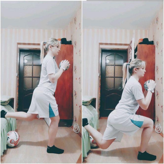 Новини Козятина - фото з Футболістки «Колос-Мрія» підтримують спортивну форму силовими вправами Футболістки «Колос-Мрія» підтримують спортивну форму силовими вправами, фото №1 на сайті 20minut.ua