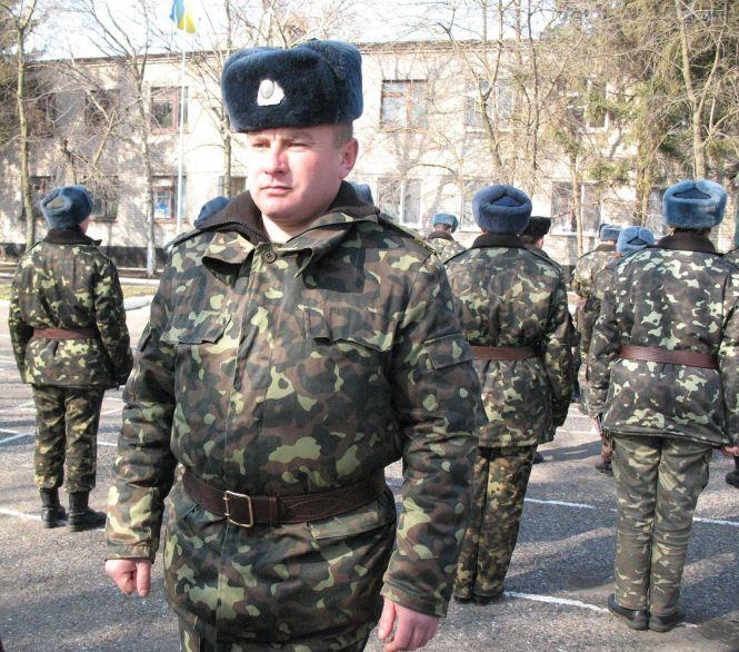 Новини Вінниці - фото з У нього було все, щоб стати генералом. Тяжко пораненого офіцера застрелив російський десантник У нього було все, щоб стати генералом. Тяжко пораненого офіцера застрелив російський десантник, фото №1 на сайті 20minut.ua