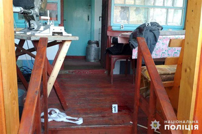 Новини Хмельницького - фото з На Хмельниччині чоловік намагався застрелити свого сусіда (ФОТО) На Хмельниччині чоловік намагався застрелити свого сусіда (ФОТО), фото №1 на сайті vsim.ua