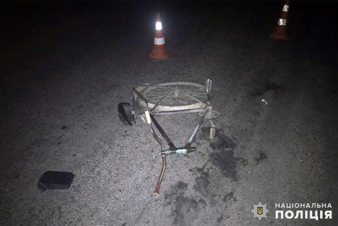 Смертельне зіткнення з вантажівкою та збиті велосипедисти: ДТП на Хмельниччині за вихідні, фото №4 на сайті vsim.ua