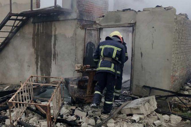 На Кам'янеччині вщент згорів магазин, фото №1 на сайті vsim.ua