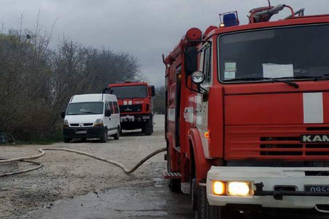 На Кам'янеччині вщент згорів магазин, фото №2 на сайті vsim.ua