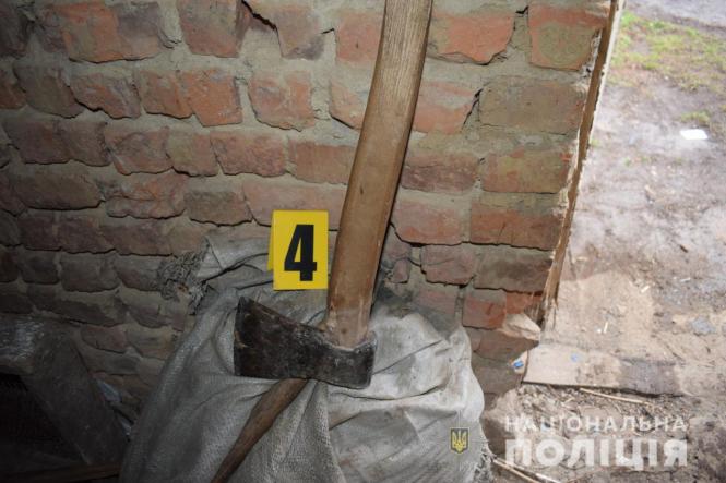 Смертельне застілля: на Вінниччині чоловік сокирою вбив знайому, фото №2 на сайті 20minut.ua