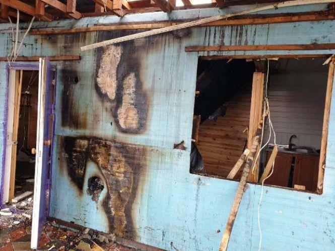 У Новограді-Волинському вогнеборці врятували продуктовий магазин, що зайнявся від «буржуйки», фото №1 на сайті 20minut.ua