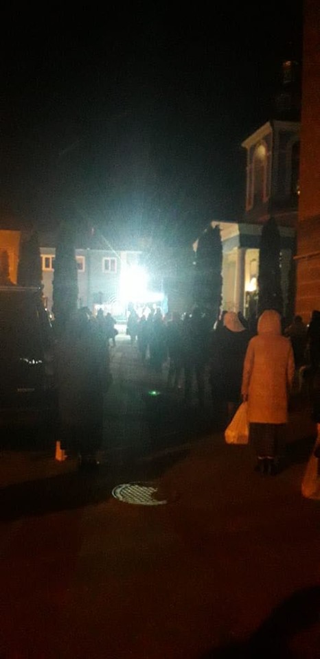 Великдень під час карантину: як хмельничани вночі святили паску (ФОТО), фото №3 на сайті vsim.ua