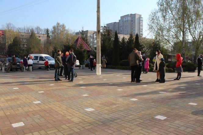 Новини Вінниці - фото з Помолилися і на вихід. Як у вінницьких храмах святкують Великдень Помолилися і на вихід. Як у вінницьких храмах святкують Великдень, фото №6 на сайті 20minut.ua