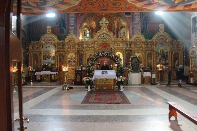 Новини Вінниці - фото з Помолилися і на вихід. Як у вінницьких храмах святкують Великдень Помолилися і на вихід. Як у вінницьких храмах святкують Великдень, фото №9 на сайті 20minut.ua