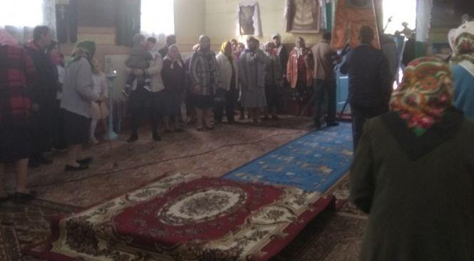 Новини Вінниці - фото з Церкву у Кричанівці більшовики хотіли спалити. Селяни хитрістю врятували храм Церкву у Кричанівці більшовики хотіли спалити. Селяни хитрістю врятували храм, фото №4 на сайті 20minut.ua