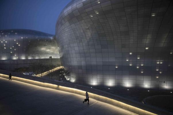 Як виглядають світові мегаполіси під час карантину (ФОТО), фото №16 на сайті vsim.ua