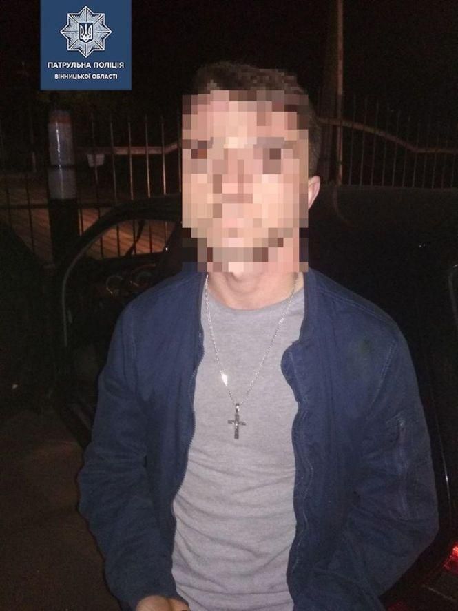 Новини Вінниці - фото з П'яний водій влаштував перегони з «копами», а потім пропонував 20 тисяч хабаря П'яний водій влаштував перегони з «копами», а потім пропонував 20 тисяч хабаря, фото №2 на сайті 20minut.ua