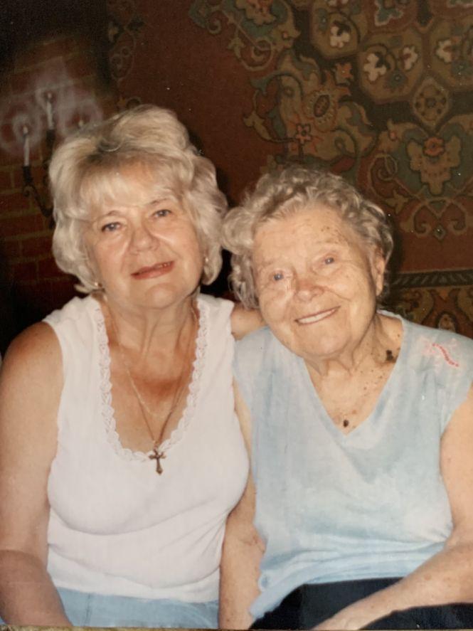 Новини Вінниці - фото з Бутерброд для підозрюваного: 100 років жінці, яка боролася з криміналом Бутерброд для підозрюваного: 100 років жінці, яка боролася з криміналом, фото №2 на сайті 20minut.ua