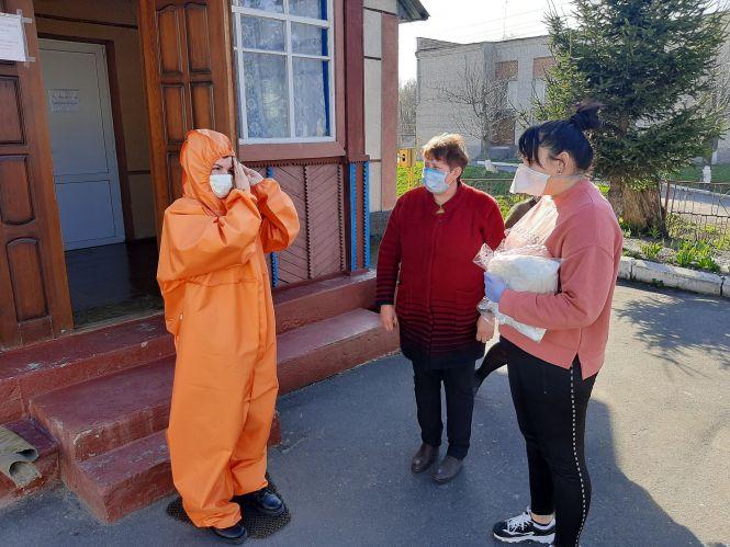 Новини Козятина - фото з Як допомогають медикам у боротьбі з COVID-19 Як допомогають медикам у боротьбі з COVID-19, фото №6 на сайті 20minut.ua