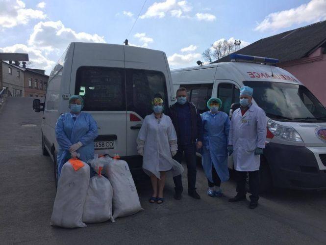 Новини Козятина - фото з Як допомогають медикам у боротьбі з COVID-19 Як допомогають медикам у боротьбі з COVID-19, фото №10 на сайті 20minut.ua