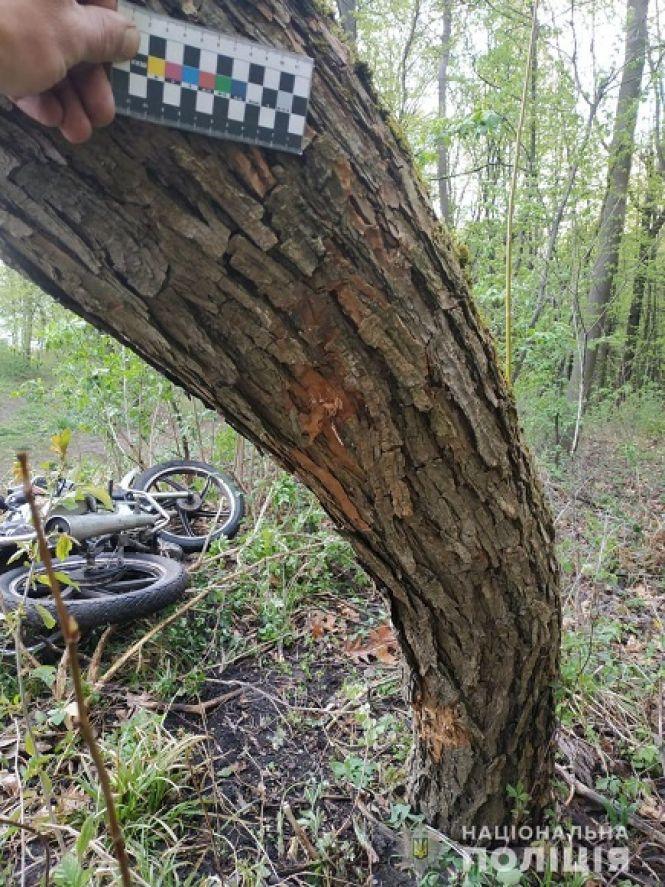 Новини Козятина - фото з Трагедія: 13-річний козятинчанин розбився на мотоциклі Трагедія: 13-річний козятинчанин розбився на мотоциклі, фото №1 на сайті 20minut.ua