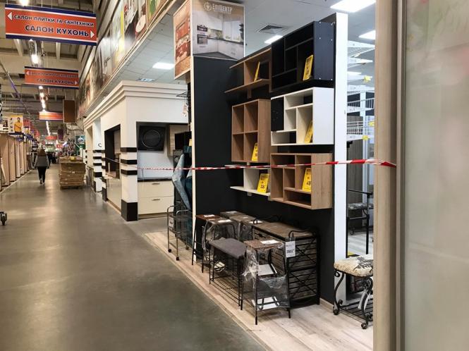 Натовпи та безкінечні черги: що відбувається в “Епіцентрі” під час карантину (ФОТО), фото №7 на сайті vsim.ua