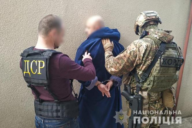 Затримали злочинців, які викрали більше 450 старовинних ікон та атрибутику з церков та монастирів України (ФОТО, ВІДЕО), фото №4 на сайті 20minut.ua