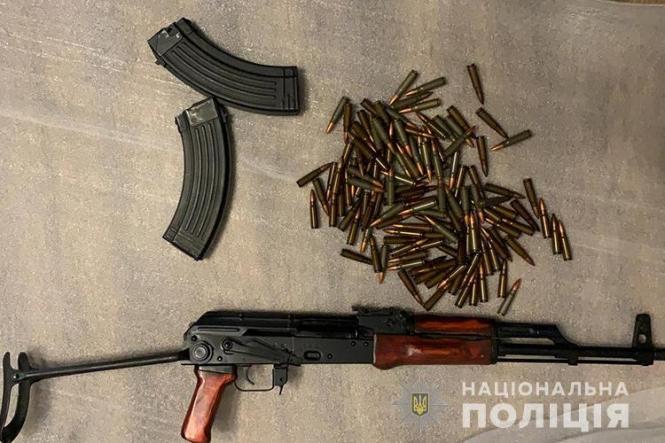 Затримали злочинців, які викрали більше 450 старовинних ікон та атрибутику з церков та монастирів України (ФОТО, ВІДЕО), фото №10 на сайті 20minut.ua