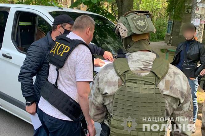 Затримали злочинців, які викрали більше 450 старовинних ікон та атрибутику з церков та монастирів України (ФОТО, ВІДЕО), фото №5 на сайті 20minut.ua