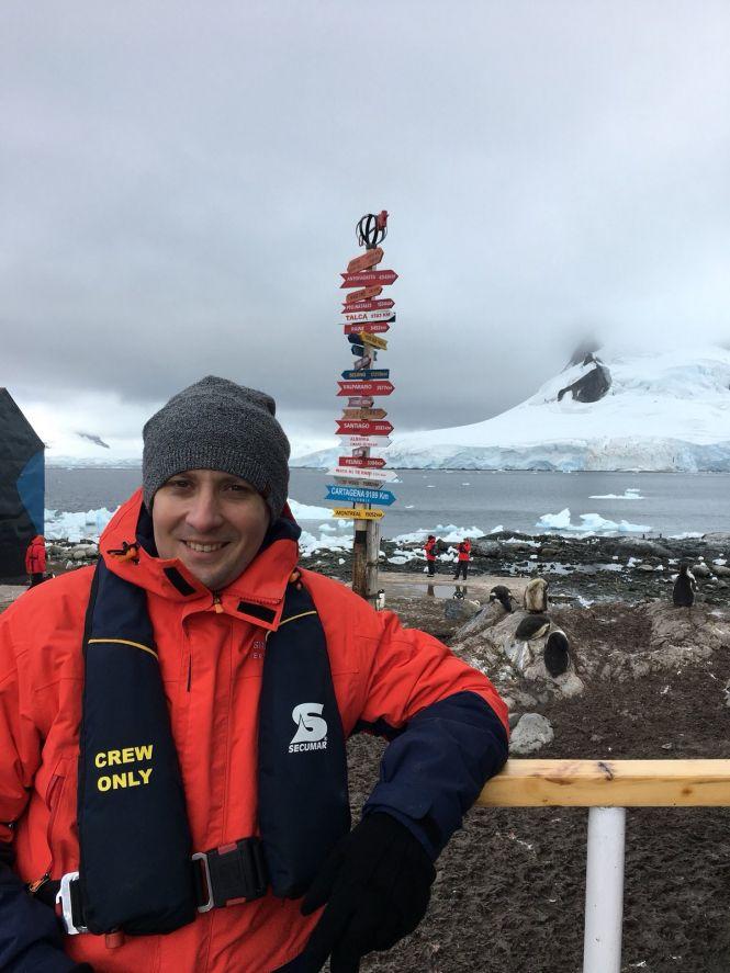 Новини Вінниці - фото з Їх теплохід прийняв порт "Титаніка". Як вінничанин добирався додому  з Атлантики Їх теплохід прийняв порт "Титаніка". Як вінничанин добирався додому  з Атлантики, фото №9 на сайті 20minut.ua