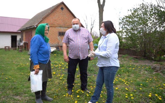 Мешканці Козятинського району отримали допомогу від фонду «СтопВірус», фото №1 на сайті 20minut.ua