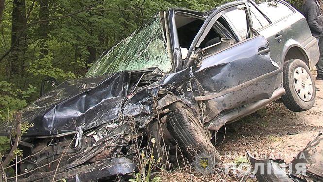 Новини Вінниці - фото з На Львівському шосе BMW виїхав на зустрічну, а потім протаранив три авто На Львівському шосе BMW виїхав на зустрічну, а потім протаранив три авто, фото №1 на сайті 20minut.ua