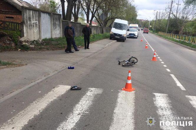 Новини Хмельницького - фото з У Хмельницькому ВАЗ збив 13-річного велосипедиста (ФОТО) У Хмельницькому ВАЗ збив 13-річного велосипедиста (ФОТО), фото №2 на сайті vsim.ua