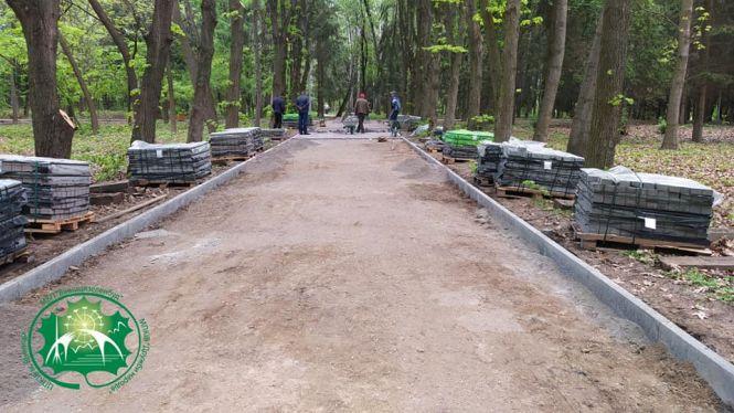 Новини Вінниці - фото з У парку «Дружби народів» створять патріотичний куточок та алею-«вишиванку» У парку «Дружби народів» створять патріотичний куточок та алею-«вишиванку», фото №1 на сайті 20minut.ua