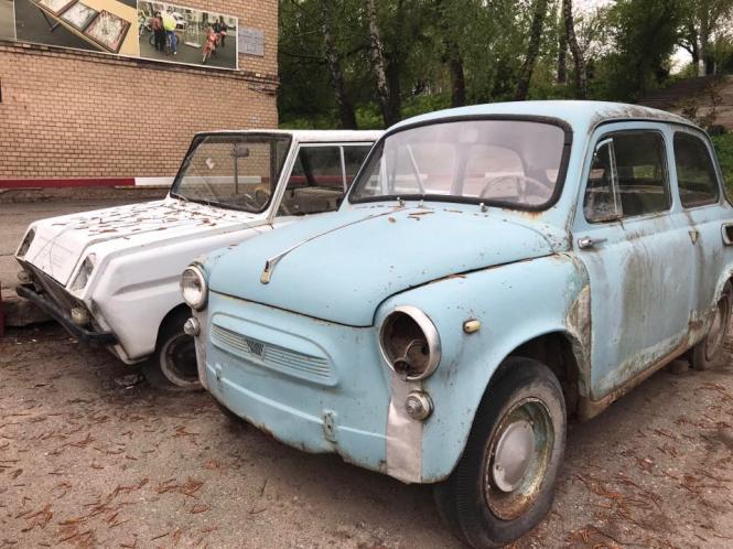 Новини Хмельницького - фото з Історія на колесах: у Хмельницькому зібрали колекцію ретро-автомобілів (ФОТО, ВІДЕО) Історія на колесах: у Хмельницькому зібрали колекцію ретро-автомобілів (ФОТО, ВІДЕО), фото №4 на сайті vsim.ua