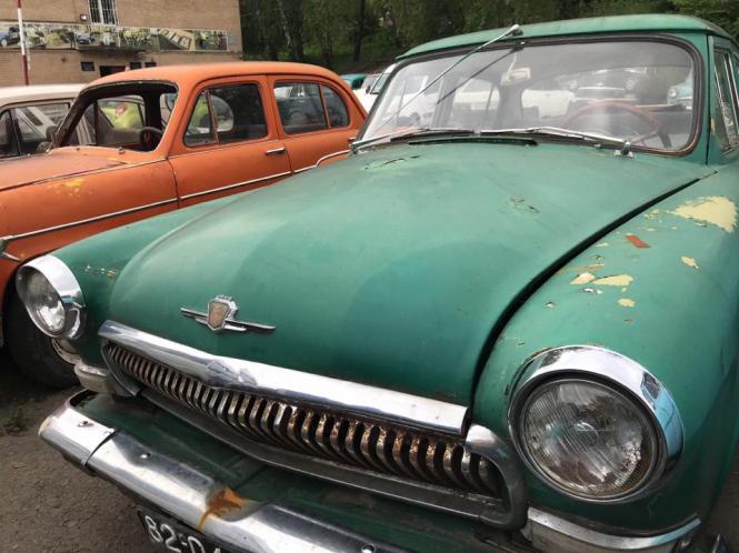 Новини Хмельницького - фото з Історія на колесах: у Хмельницькому зібрали колекцію ретро-автомобілів (ФОТО, ВІДЕО) Історія на колесах: у Хмельницькому зібрали колекцію ретро-автомобілів (ФОТО, ВІДЕО), фото №9 на сайті vsim.ua