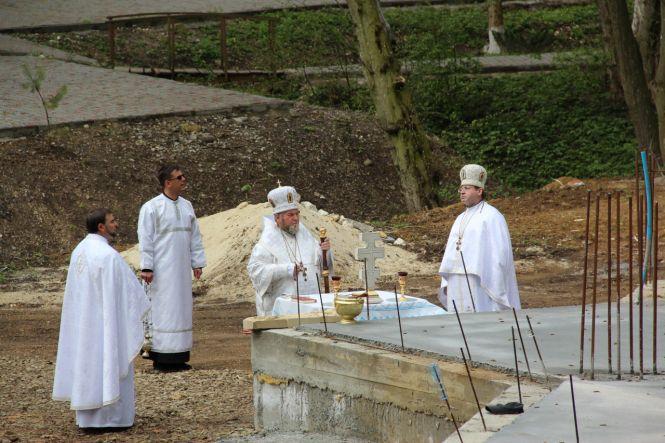 В Марійському духовному центрі "Зарваниця" споруджують новий храм (ФОТО), фото №4 на сайті 20minut.ua